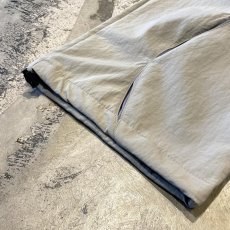 画像8: 【WONDERGROUND】WAVE NOTCH PATTERN NYLON PANTS / GRAY / OS (8)