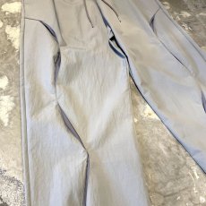 画像5: 【WONDERGROUND】WAVE NOTCH PATTERN NYLON PANTS / GRAY / OS (5)