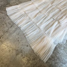 画像4: IVORY COLOR TIERED DESIGN  SHEER TULLE LONG SKIRT / ~W34 (4)