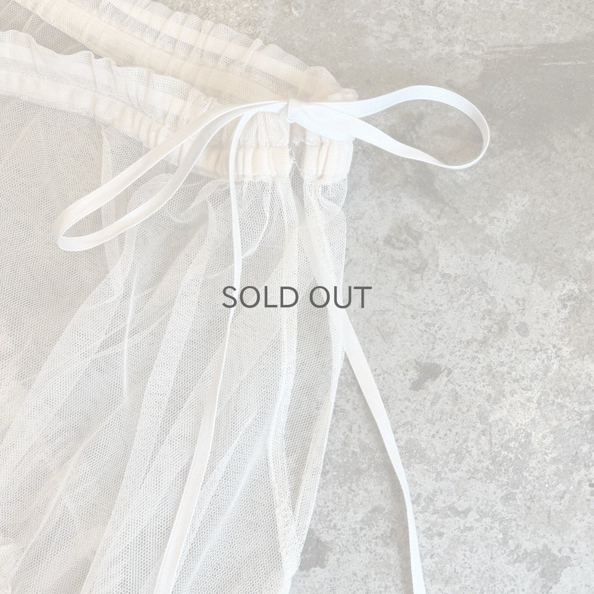 画像7: IVORY COLOR TIERED DESIGN  SHEER TULLE LONG SKIRT / ~W34 (7)