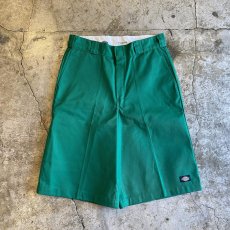 画像1: 【Dickies】GREEN COLOR DESIGN WORK HALF PANTS / W31 (1)
