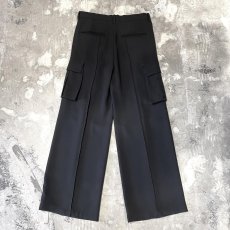 画像2: BLACK COLOR WIDE SILHOUETTE CARGO SLACKS / ~W34 (2)