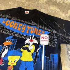 画像4: 90's "LOONEY TUNES" CHARACTERS OVER PRINTED S/S TEE / Mens L (4)