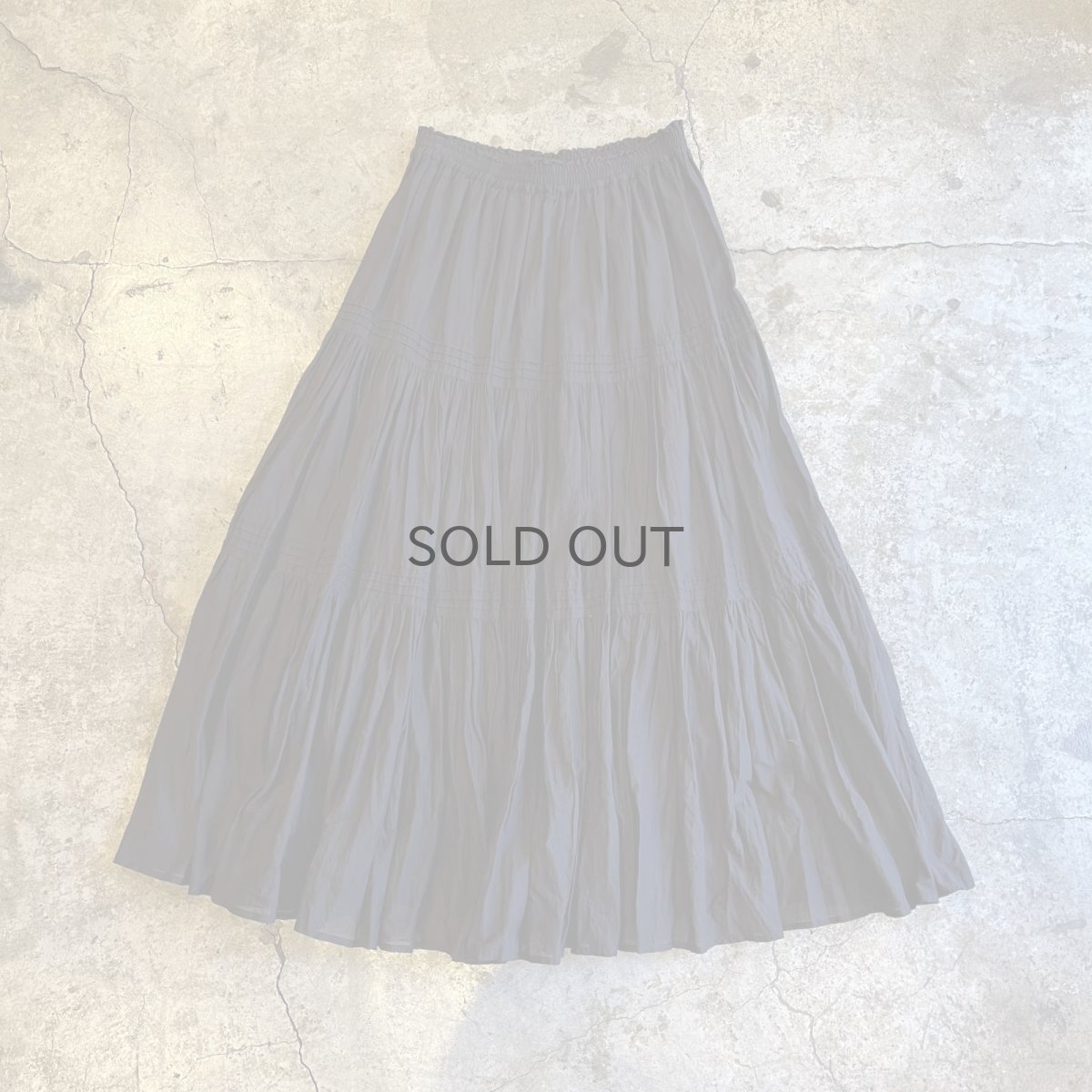 画像1: BLACK COLOR GATHER DESIGN FLARE SKIRT / ~W30 (1)