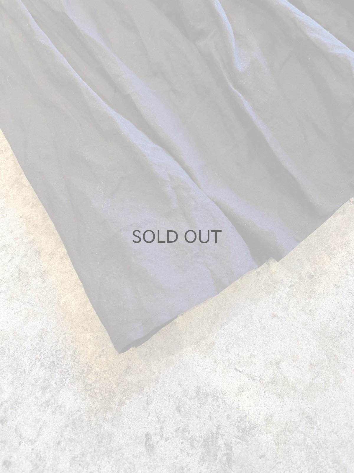 画像4: BLACK COLOR GATHER DESIGN FLARE SKIRT / ~W30 (4)