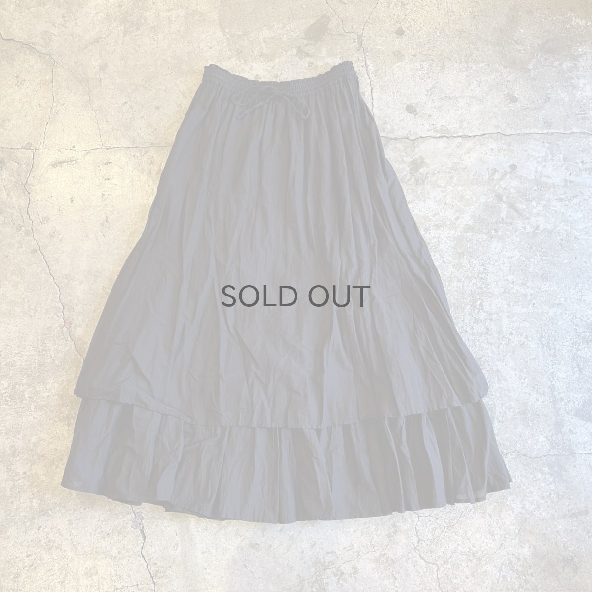 画像3: BLACK COLOR GATHER DESIGN FLARE SKIRT / ~W30 (3)