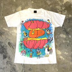 画像1: 90's "LOONEY TUNES" CHARACTERS PRINTED S/S TEE / Mens L / MEDA IN USA (1)