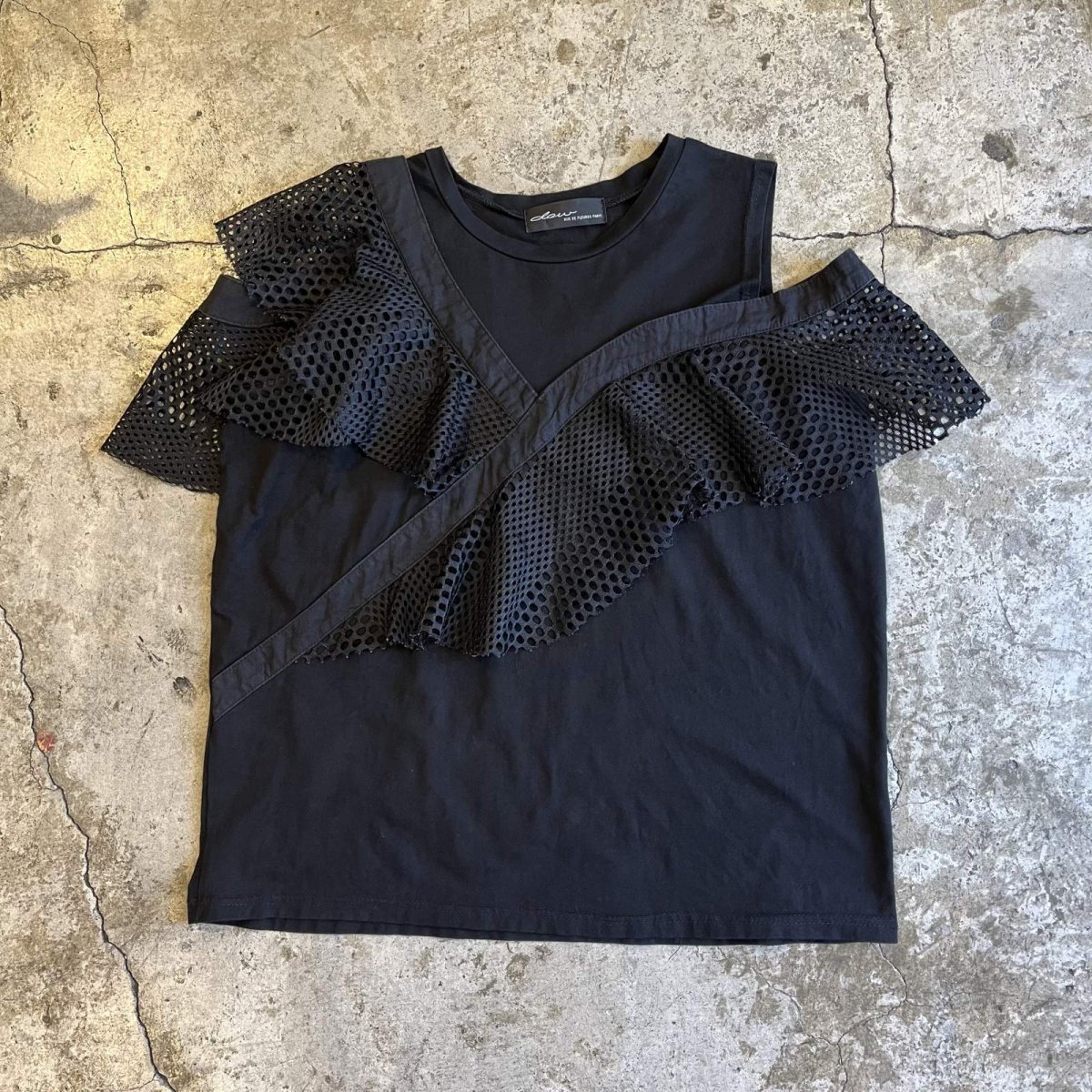 画像1: PUNCHING LACE ASYMMETRY DESIGN N/S TOPS / Ladies M (1)