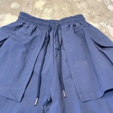 画像10: 【WONDERGROUND】LAYERED COLOR APRON PANTS / BLUE / OS (10)