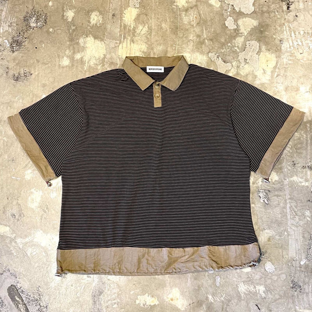 画像1: 【WONDERGROUND】BORDER PATTERN HSL BUTTON DRAW CODE S/S SHIRT / OS (1)