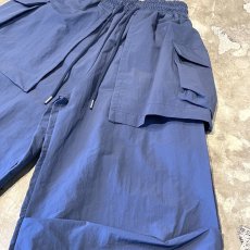 画像4: 【WONDERGROUND】LAYERED COLOR APRON PANTS / BLUE / OS (4)