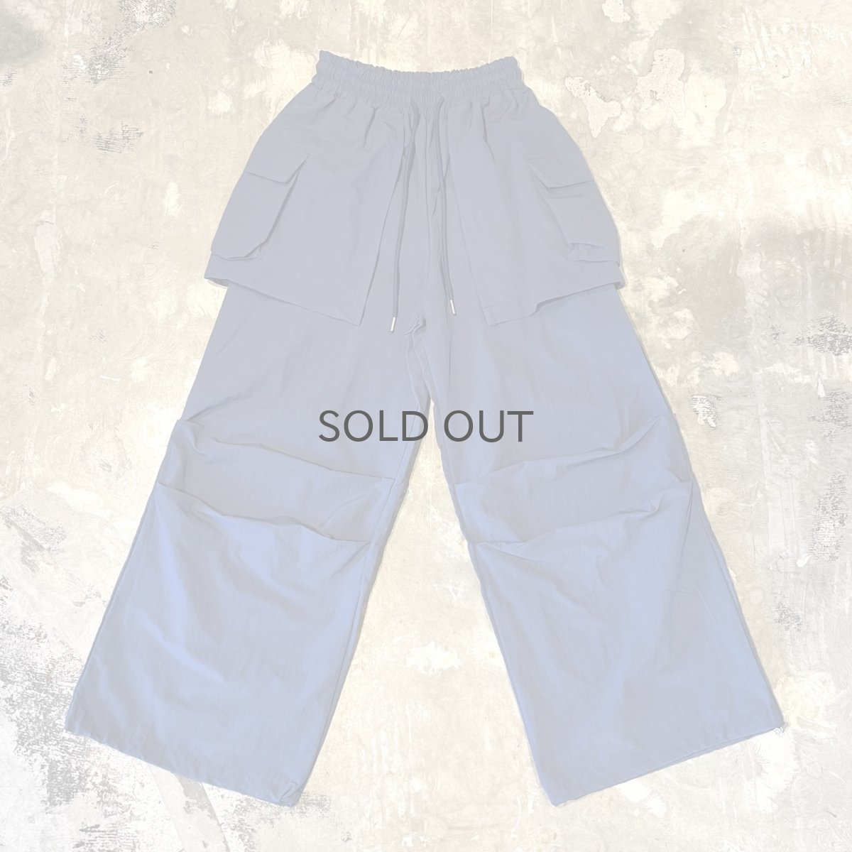 画像1: 【WONDERGROUND】LAYERED COLOR APRON PANTS / BLUE / OS (1)