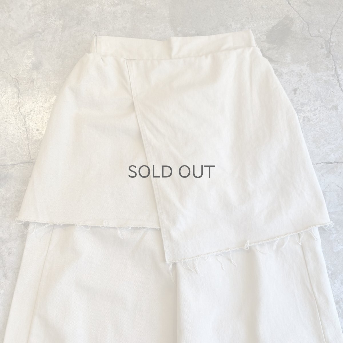 画像4: 【WONDERGROUND】CUT OFF WRAP SKIRT LAYERED PANTS / OS (4)