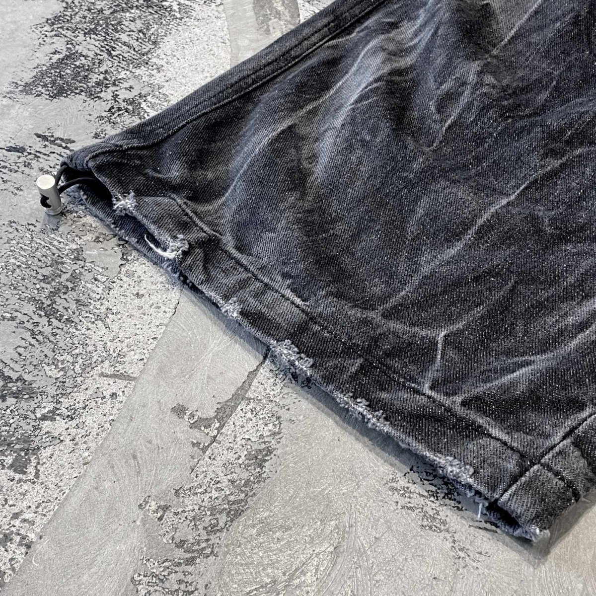 画像8: 【WONDERGROUND】BIG CARGO POCKET WIDE DENIM PANTS / BLACK / OS (8)