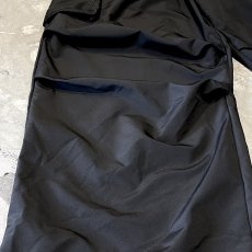 画像7: 【WONDERGROUND】KNEE TUCK WIDE SILHOUETTE CADGO PANTS / BLACK / OS (7)