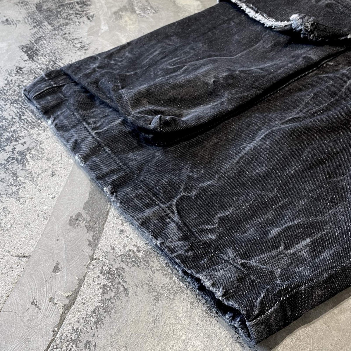 画像7: 【WONDERGROUND】BIG CARGO POCKET WIDE DENIM SHORTS / BLACK / OS (7)