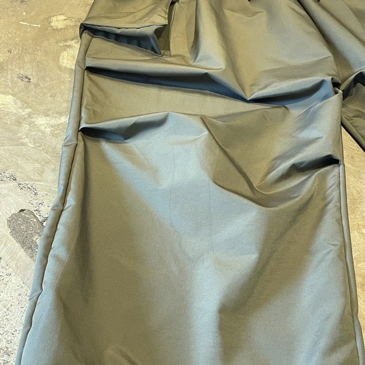 画像7: 【WONDERGROUND】KNEE TUCK WIDE SILHOUETTE CADGO PANTS / GREEN / OS (7)