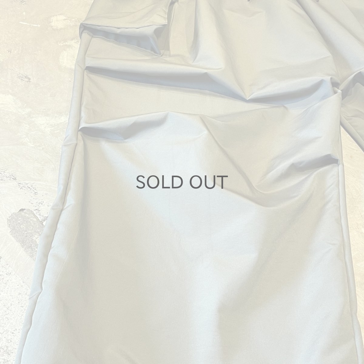 画像7: 【WONDERGROUND】KNEE TUCK WIDE SILHOUETTE CADGO PANTS / GREEN / OS (7)