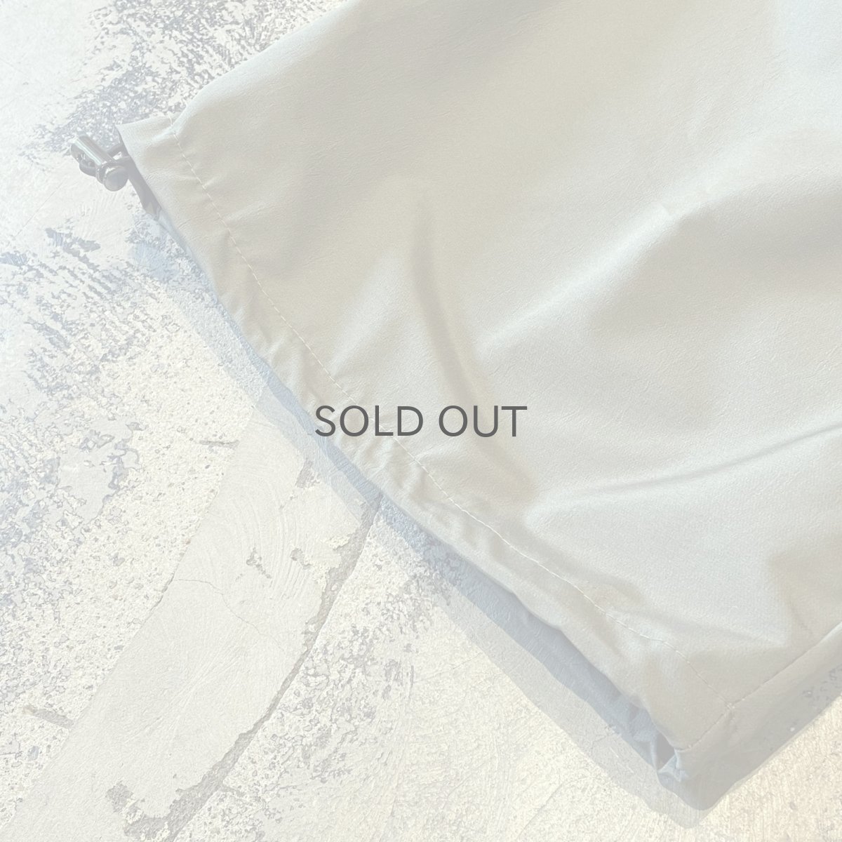 画像8: 【WONDERGROUND】KNEE TUCK WIDE SILHOUETTE CADGO PANTS / GREEN / OS (8)