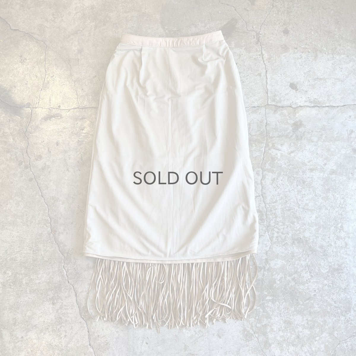 画像3: FAUX SUEDE TIERED DESIGN FRINGE SKIRT / W26 (3)