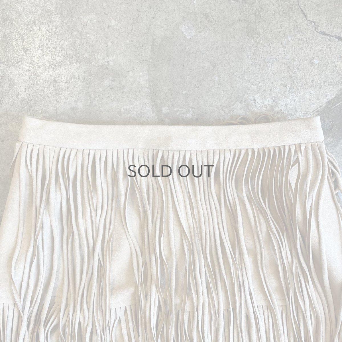 画像6: FAUX SUEDE TIERED DESIGN FRINGE SKIRT / W26 (6)