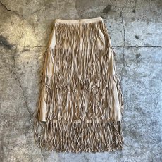 画像2: FAUX SUEDE TIERED DESIGN FRINGE SKIRT / W26 (2)