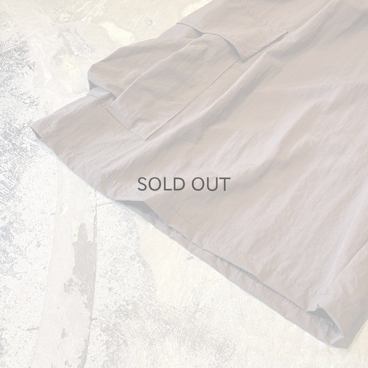 画像8: 【WONDERGROUND】WIDE SILHOUETTE CARGO STYLE SHORTS / BROWN / OS (8)