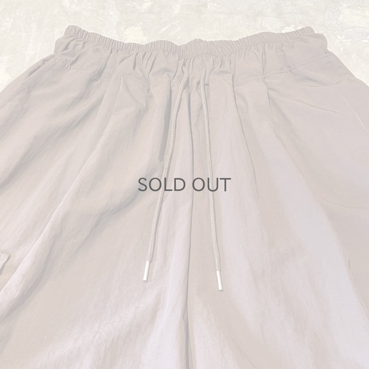画像10: 【WONDERGROUND】WIDE SILHOUETTE CARGO STYLE SHORTS / BROWN / OS (10)