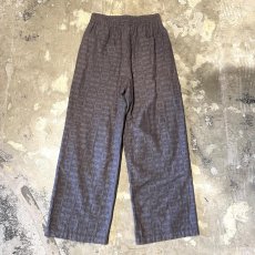 画像2: ALL OVER GEOMETRIC PATTERN WIDE SILHOUETTE PANTS / ~W32 (2)
