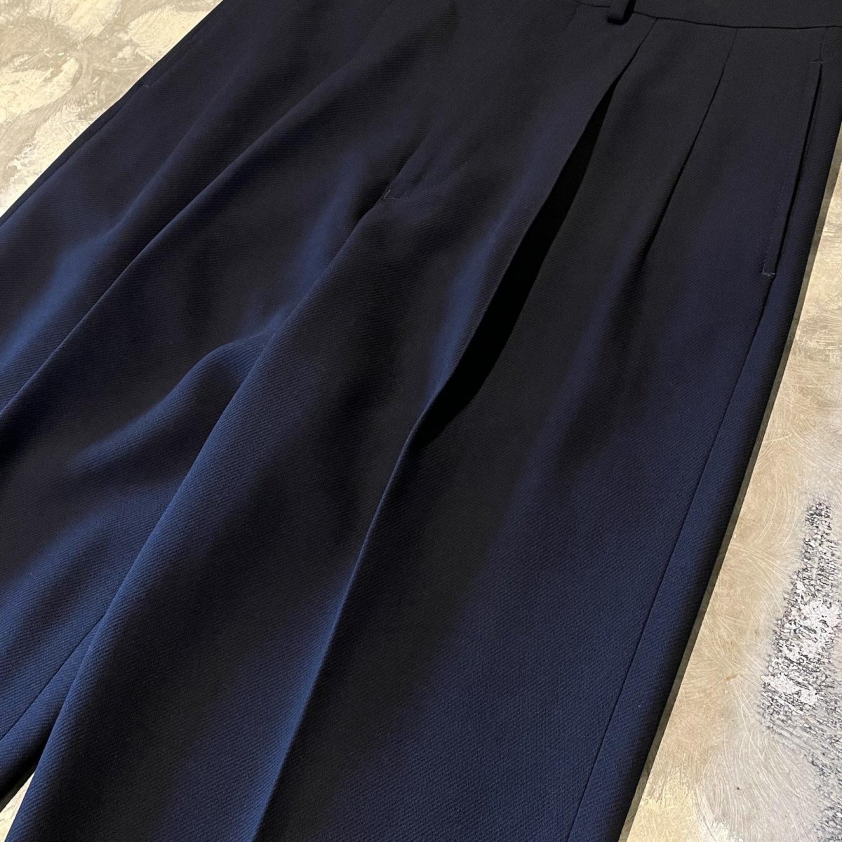 画像4: 【EMPORIO ARMANI】DARK NAVY COLOR STRAIGHT SLACKS / W28 / MADE IN ITARY (4)