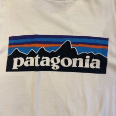 画像8: 【PATAGONIA】LOGO BOTH SIDES PRINTED DESIGN S/S TEE / Ladies M(S)  (8)
