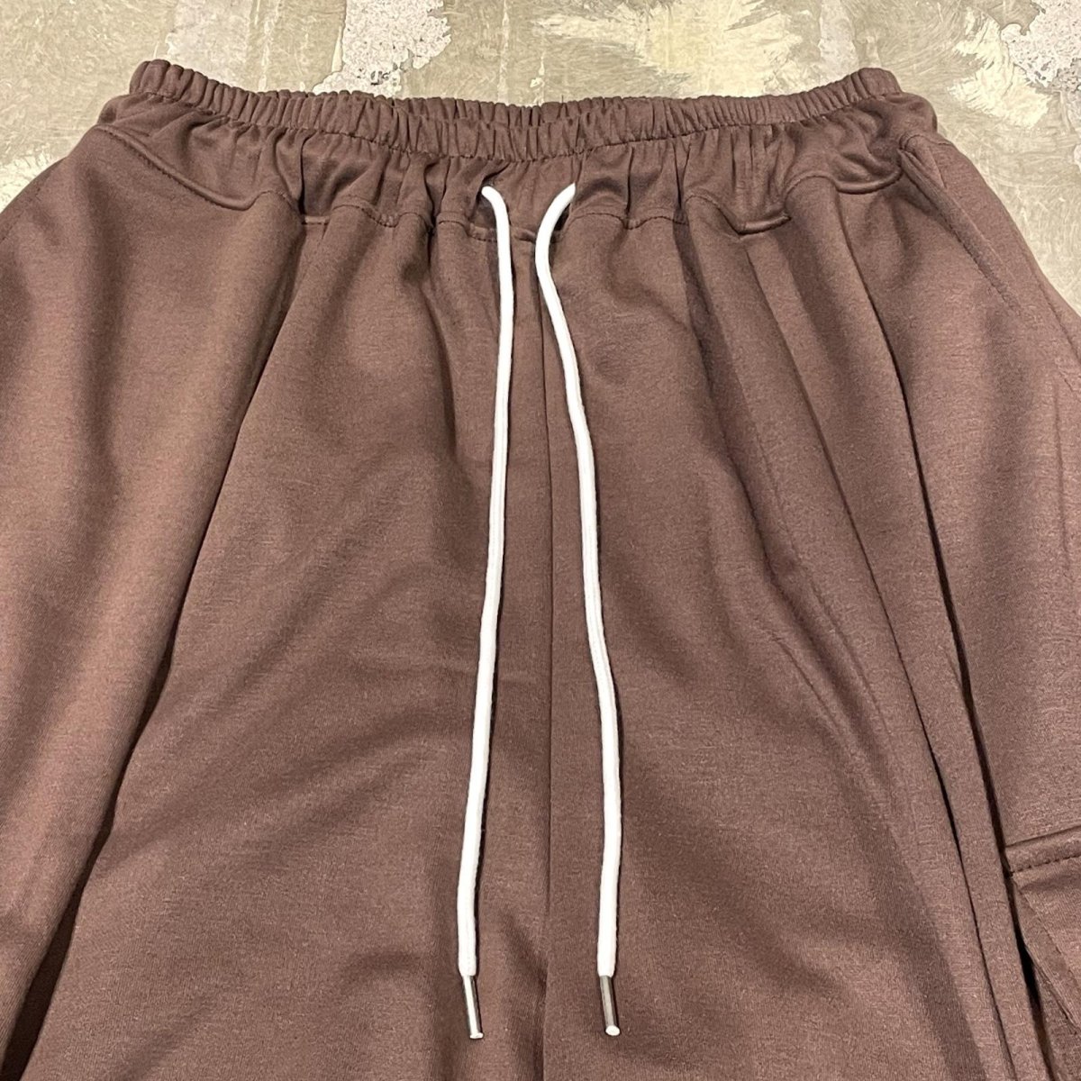 画像10: 【WONDERGROUND】BIG CARGO POCKET WIDE SWEAT PANTS / BROWN / OS (10)