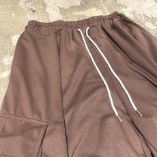 画像3: 【WONDERGROUND】BIG CARGO POCKET WIDE SWEAT PANTS / BROWN / OS (3)