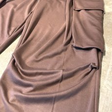 画像6: 【WONDERGROUND】BIG CARGO POCKET WIDE SWEAT PANTS / BROWN / OS (6)