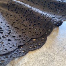 画像10: BLACK COLOR PUNCHING LACE DESIGN FLARE LONG SKIRT / FREE~W30 (10)