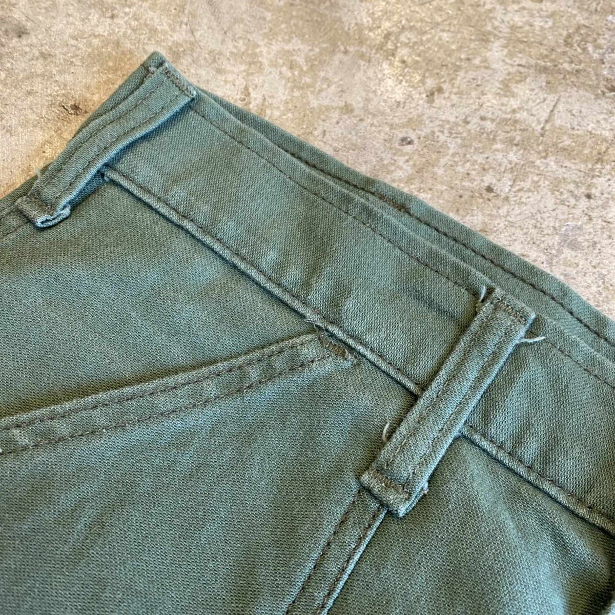 画像5: MILITARY KHAKI COLOR DESIGN BAKER PANTS / W31 / MADE IN USA (5)