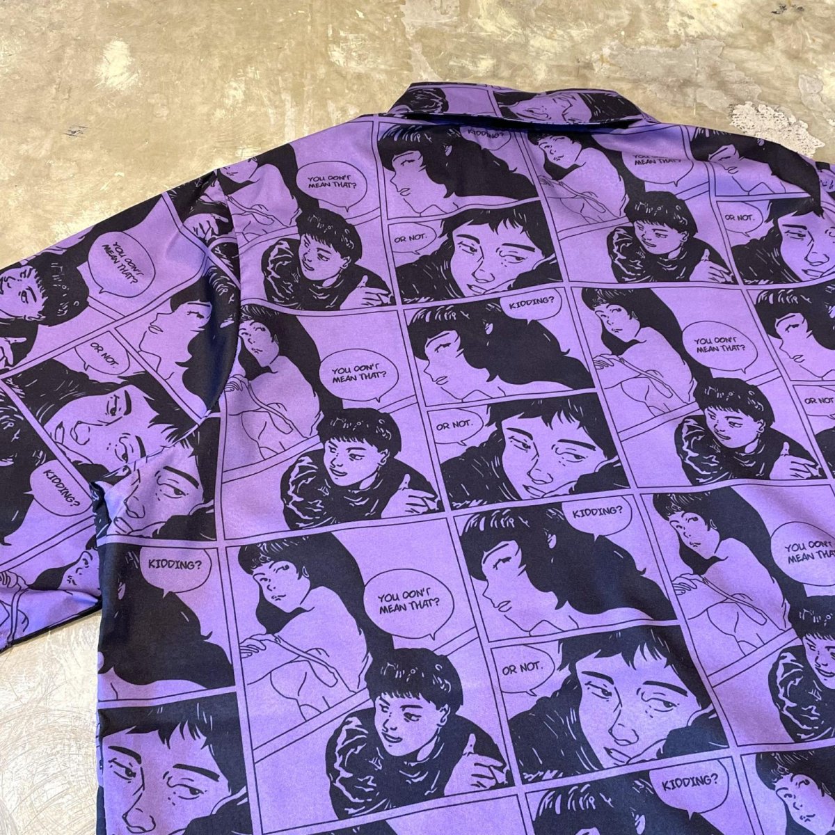 画像9: ALL OVER COMIC GRAPHIC PATTERN S/S SHIRT / Mens M (9)