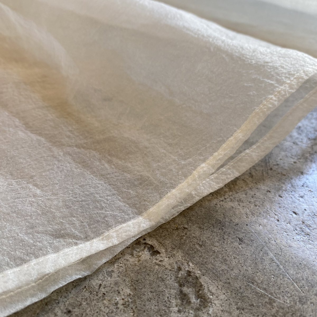 画像13: TIERED DESIGN SHEER TULLE LAYERED LONG SKIRT / W24~W36 (13)