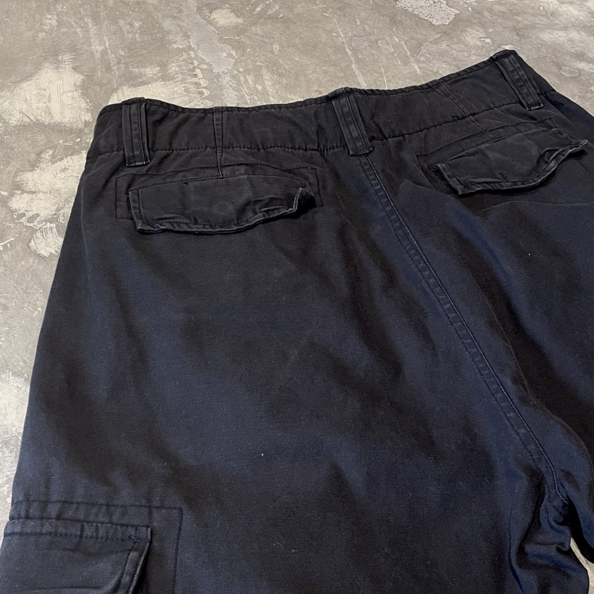 画像9: BLACK COLOR CARGO STYLE WIDE SILHOUETTE SHORTS / ~W34 (9)