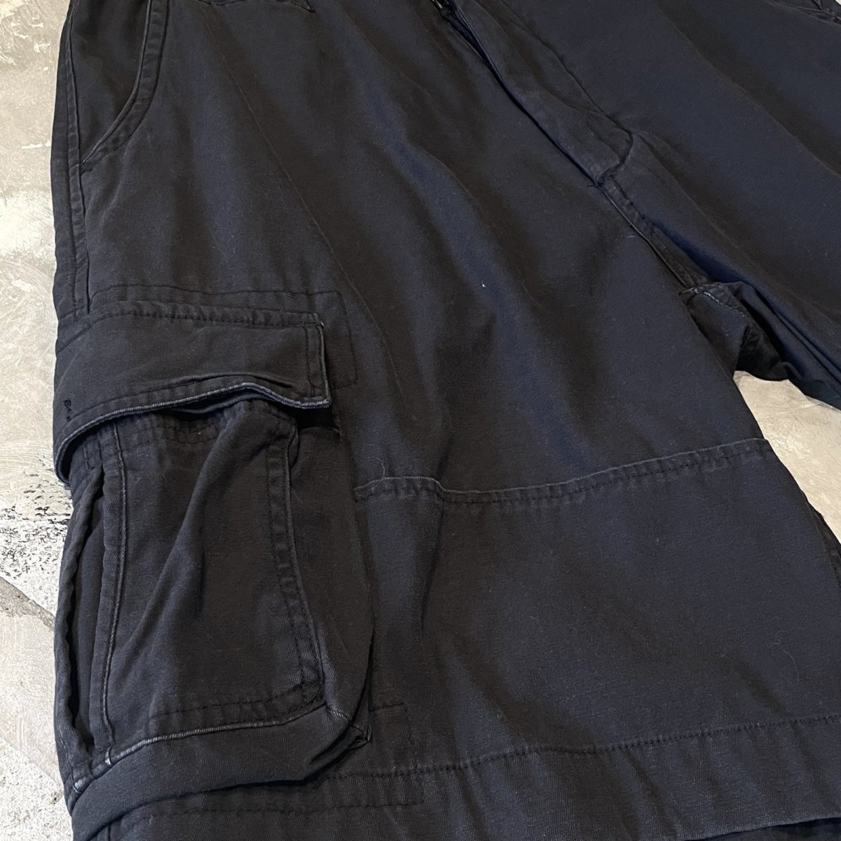 画像5: BLACK COLOR CARGO STYLE WIDE SILHOUETTE SHORTS / ~W34 (5)