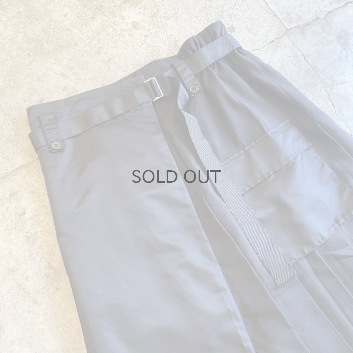 画像3: 【WONDERGROUND】FRONT SLIT ZIPPER DESIGN PLEATS SKIRT / OS (3)