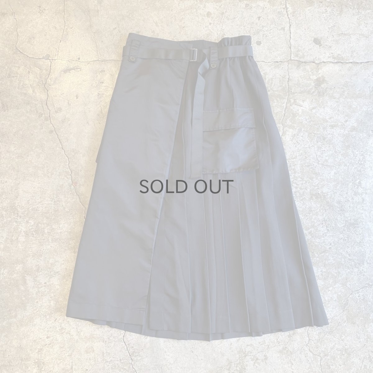 画像1: 【WONDERGROUND】FRONT SLIT ZIPPER DESIGN PLEATS SKIRT / OS (1)