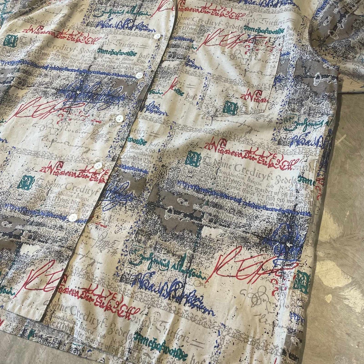 画像6: ALL OVER LETTER GRAPHIC PATTERN OPEN COLLAR S/S SHIRT / Mens L (6)