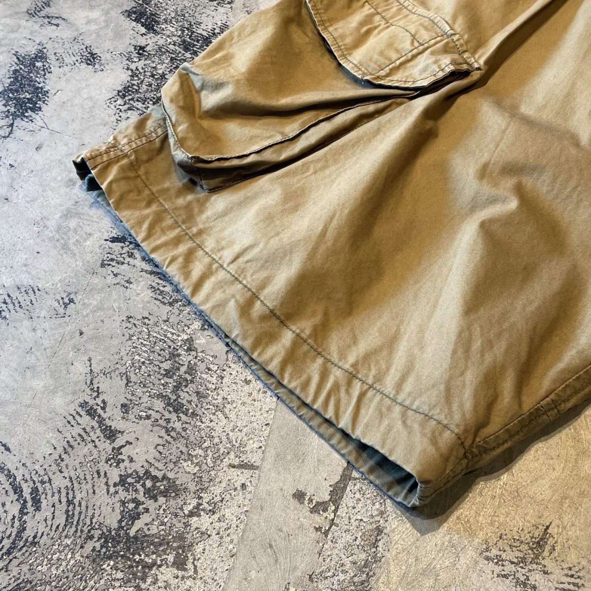 画像8: UK KAHKI COLOR CARGO STYLE SHORTS / ~W38 (8)