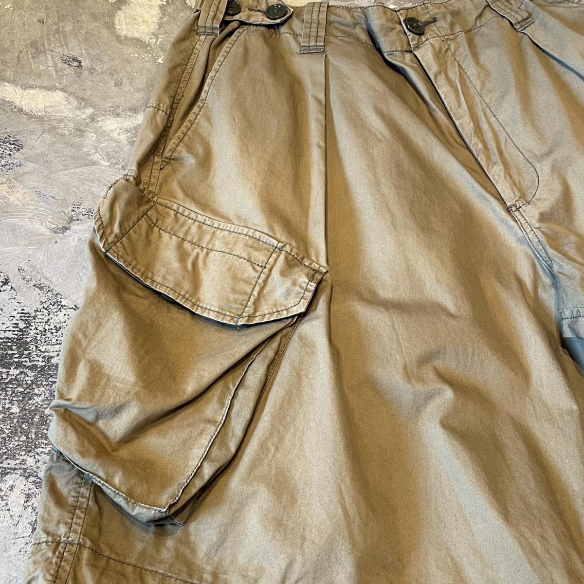 画像5: UK KAHKI COLOR CARGO STYLE SHORTS / ~W38 (5)