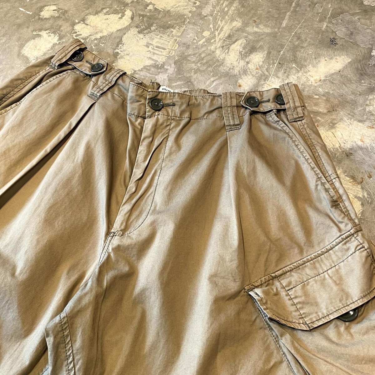 画像4: UK KAHKI COLOR CARGO STYLE SHORTS / ~W38 (4)