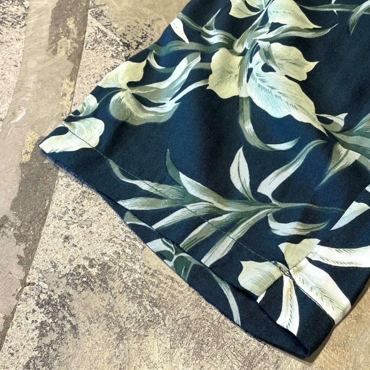 画像8: ALL OVER BOTANICAL PATTERN WIDE SILHOUETTE PANTS / ~W35 (8)