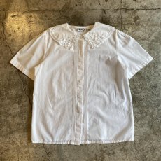 画像1: 90's COLLAR POINT LACE DESIGN S/S BLOUSE / Ladies L (1)