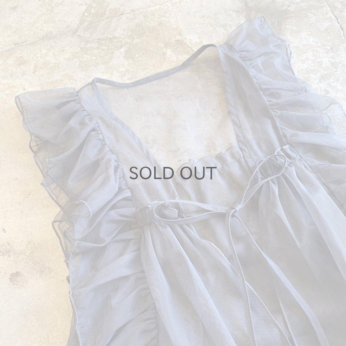 画像3: GREY COLOR SHOULDER FRILL DESIGN TULLE VEST / Ladies M (3)