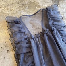 画像8: GREY COLOR SHOULDER FRILL DESIGN TULLE VEST / Ladies M (8)